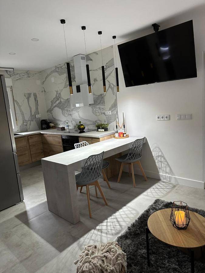 Location de vacances pour 5 personnes, avec terrasse et vue à Torrelavega - 3