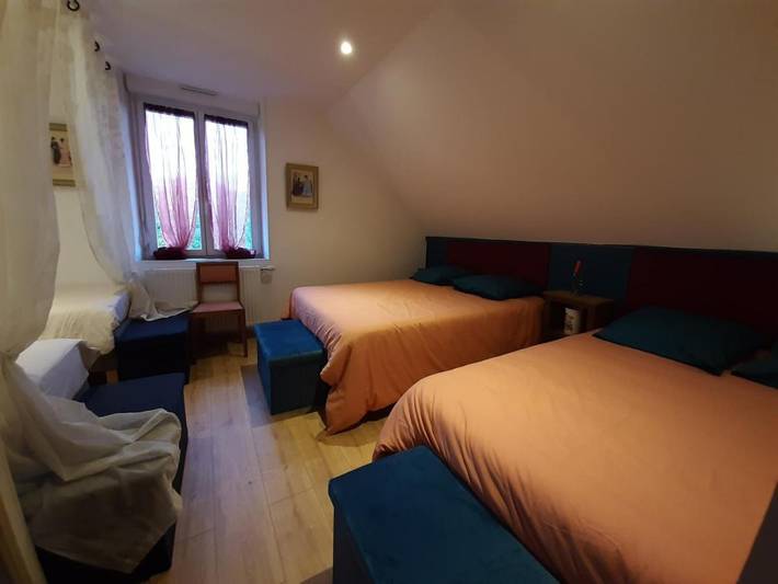 Gîte pour 5 personnes, avec terrasse à Le Mêle-sur-Sarthe
