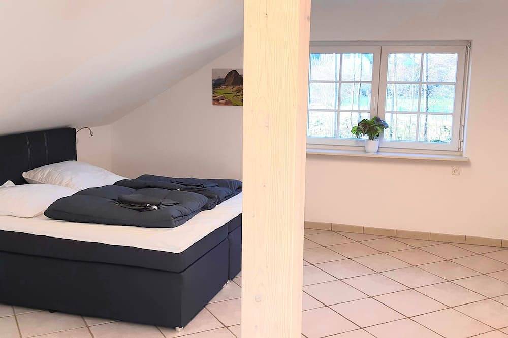 Ferienhaus Große Weite Welt mit 9 Schlafzimmern, 2 Badezimmer, 4x Wc, Garten in Nümbrecht, Oberbergischer Kreis
