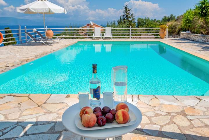 Villa pour 4 personnes, avec vue ainsi que piscine et jardin dans Paxos - 3