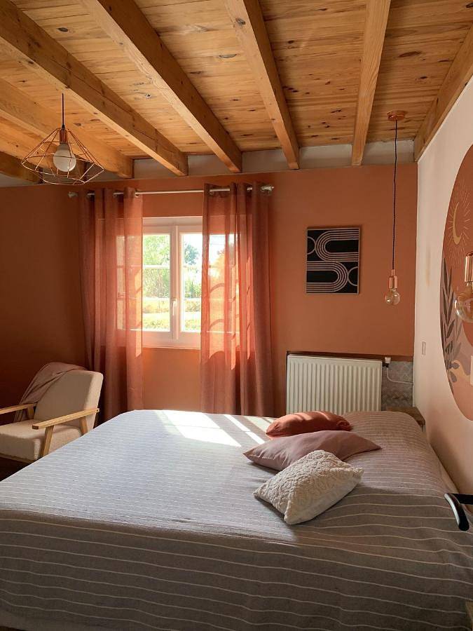 Location de vacances pour 2 personnes, avec jardin ainsi que vue et terrasse à Garganvillar - 2