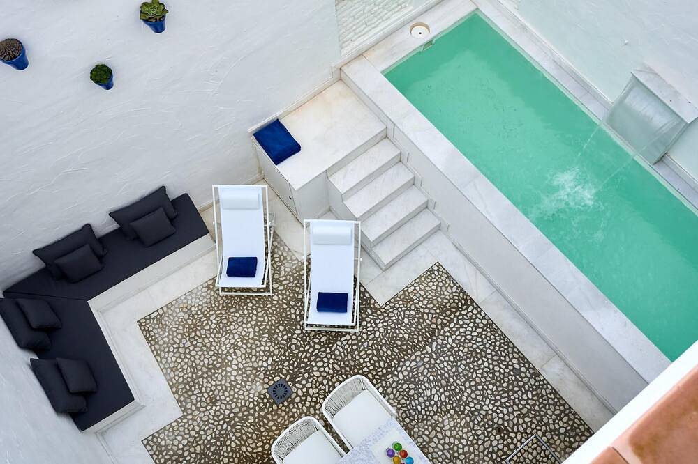 Entire apartment, Palacio Buenavista Luxury Apartments B.3 in Casco Antiguo, Sevilla