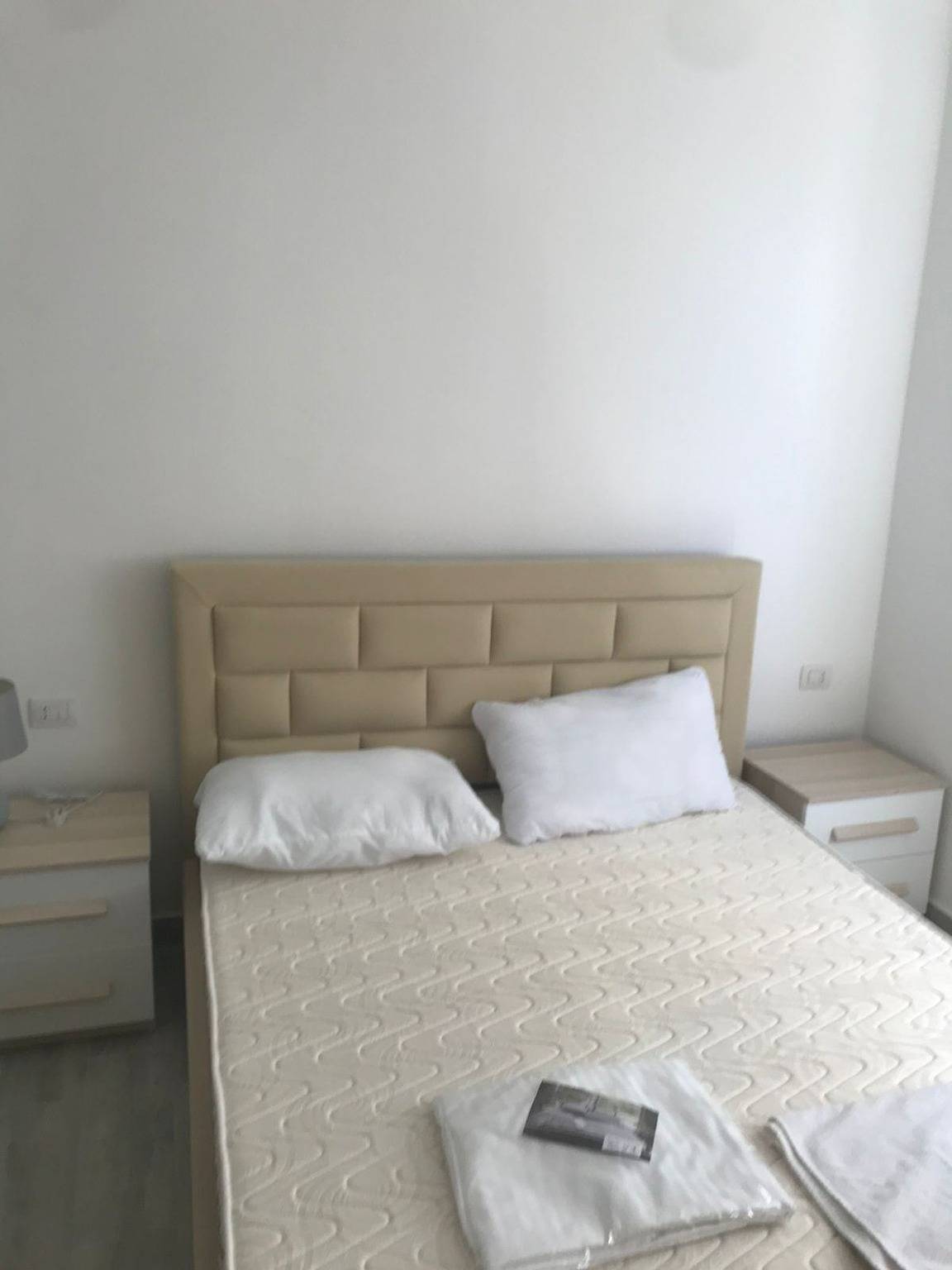 Ganze Ferienwohnung, 1-Bed Sea-View Shengjin Apt - Free Parking & Wifi in Shëngjin, Lezhë