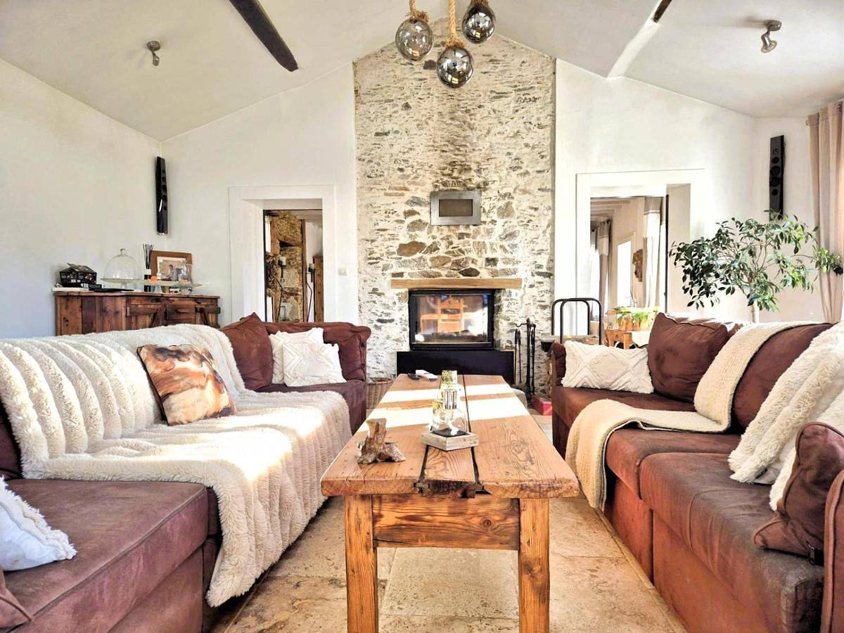 Three-Bedroom House in Saint-Mathurin, Vallée de la Loire