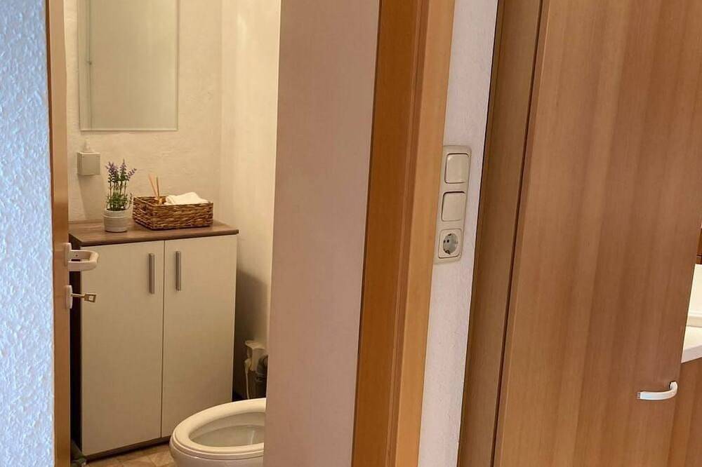 Ganze Wohnung, Studio in zentraler Lage - nur wenige Minuten zum See und Stadt in Salzkammergut-Berge, Gmunden