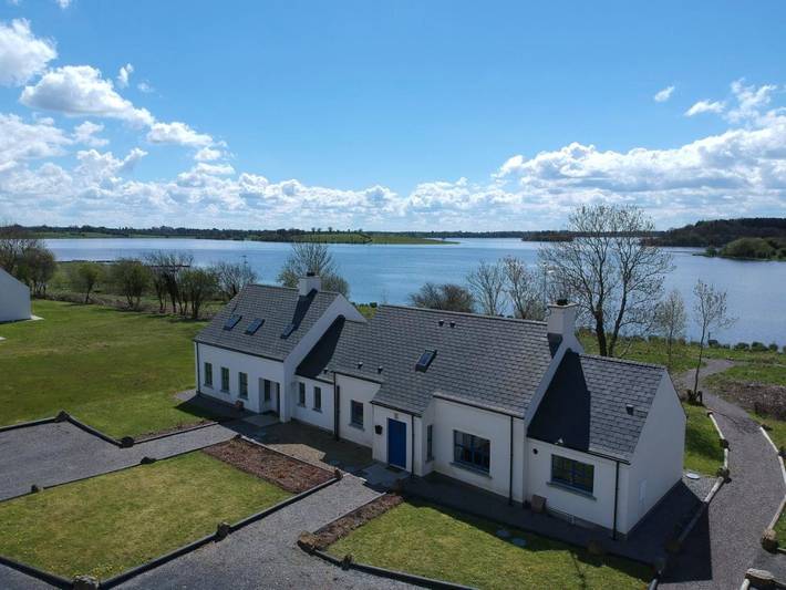 Holiday rental for 6 people, with Terrace and Garden as well as Lake view and View in County Fermanagh