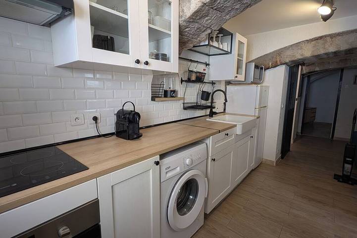 Appartement entier, Appartement avec jacuzzi in Saint-Maximin-la-Sainte-Baume, Région de Brignoles