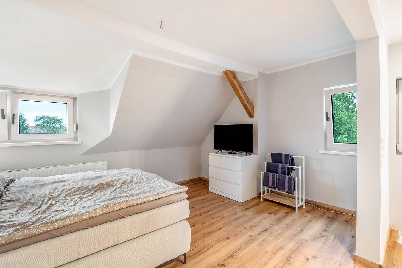 Habitación 'Lupo' con terraza compartida y wifi in Görlitz, Oberlausitz-Niederschlesien