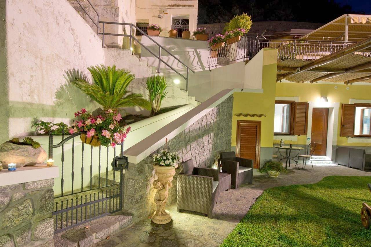 Studio Apartment with Sea View in San Michele Salerno, Furore