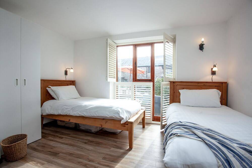 Goud bekroonde cottage - verwarmd binnenzwembad - huisdiervriendelijk in Ipplepen, Devon