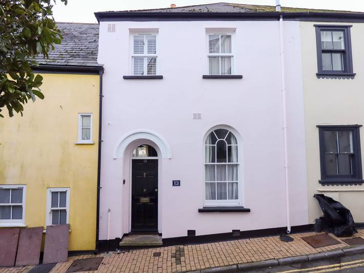 13 Above Town in Dartmouth, Devon