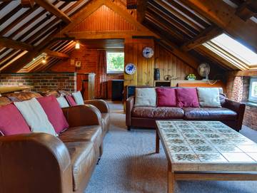 Cottage for 10 People in North-Wales, Wrexham region, Photo 3