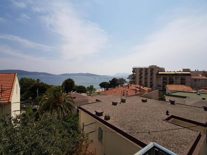 Gîte pour 4 personnes, avec balcon et vue, animaux acceptés dans Le Mourillon - 2