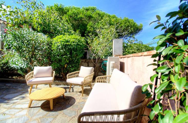 Gîte für 4 Personen, mit Terrasse in Calvi - 2