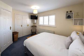Holiday Home for 6 People in Eastbourne, East Sussex, Photo 3