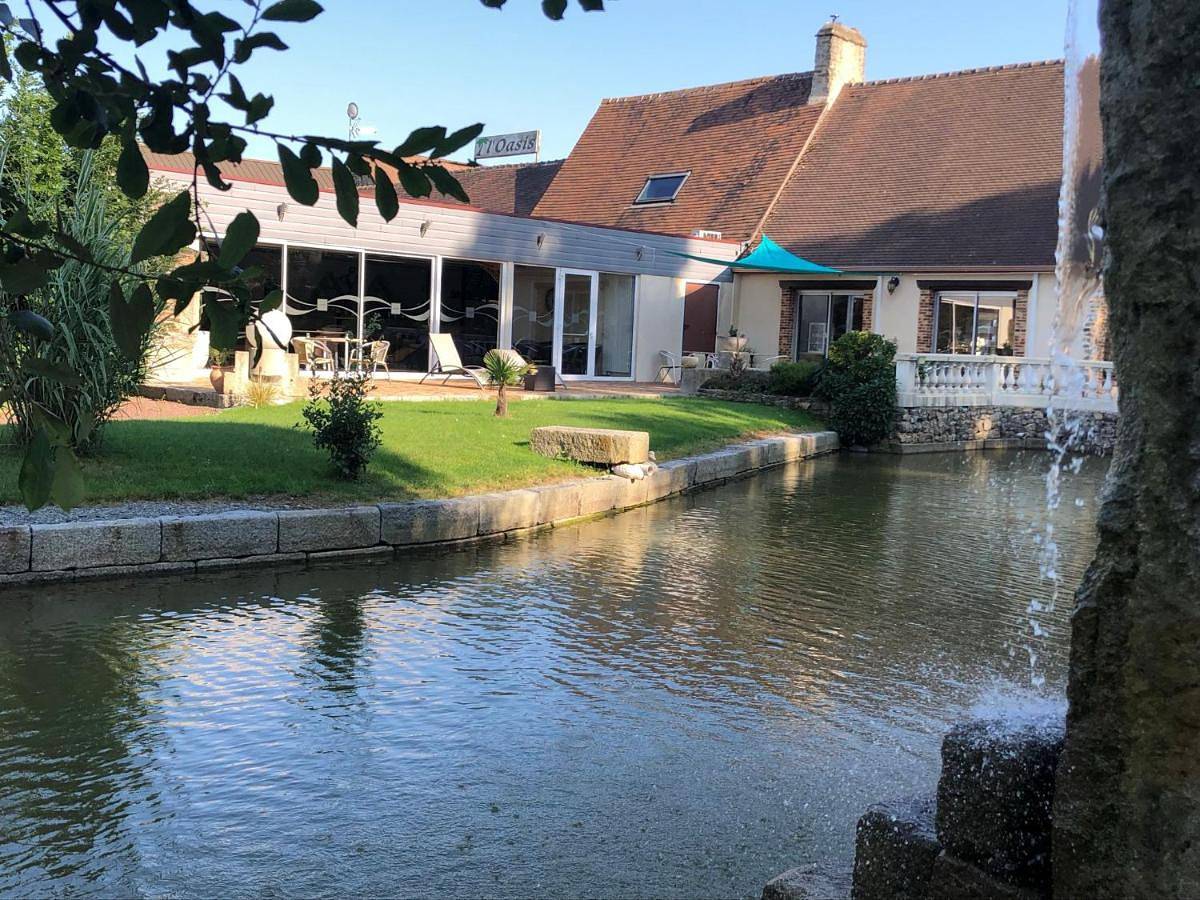 Logis Hotel Oasis in Villaines-la-Juhel, Mayenne