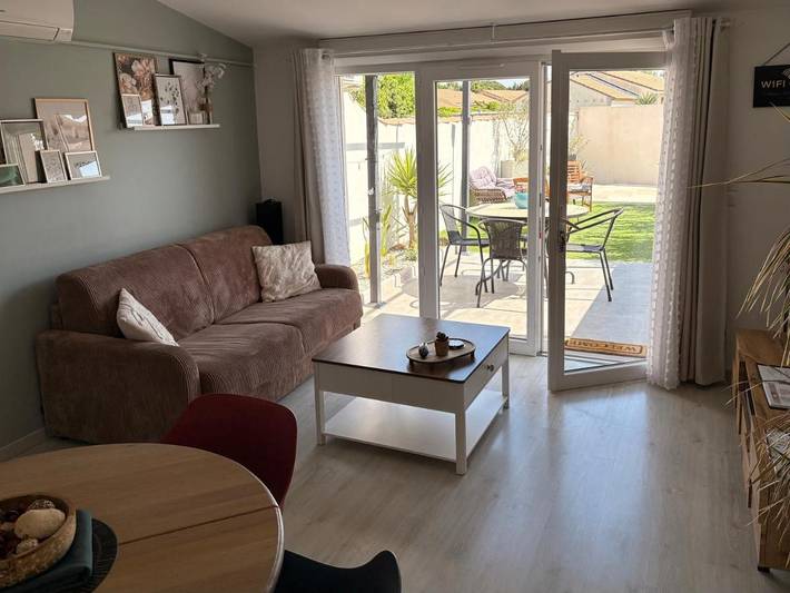 Gîte pour 4 personnes, avec jardin à Bellegarde - 3