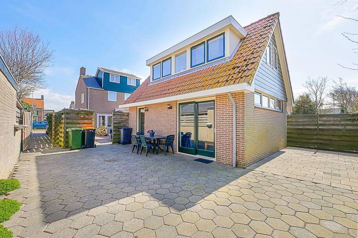 Ferienhaus für 4 Personen, mit Balkon/Terrasse und Terrasse in Callantsoog