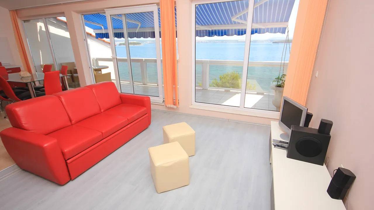 Ganze Ferienwohnung, Ferienwohnung für 5 Personen (64 m²) in Tkon in Ugrinici, Tkon