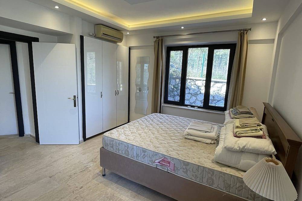 Villa Esiyok in Antalya in Konyaaltı, Antalya (provincie)