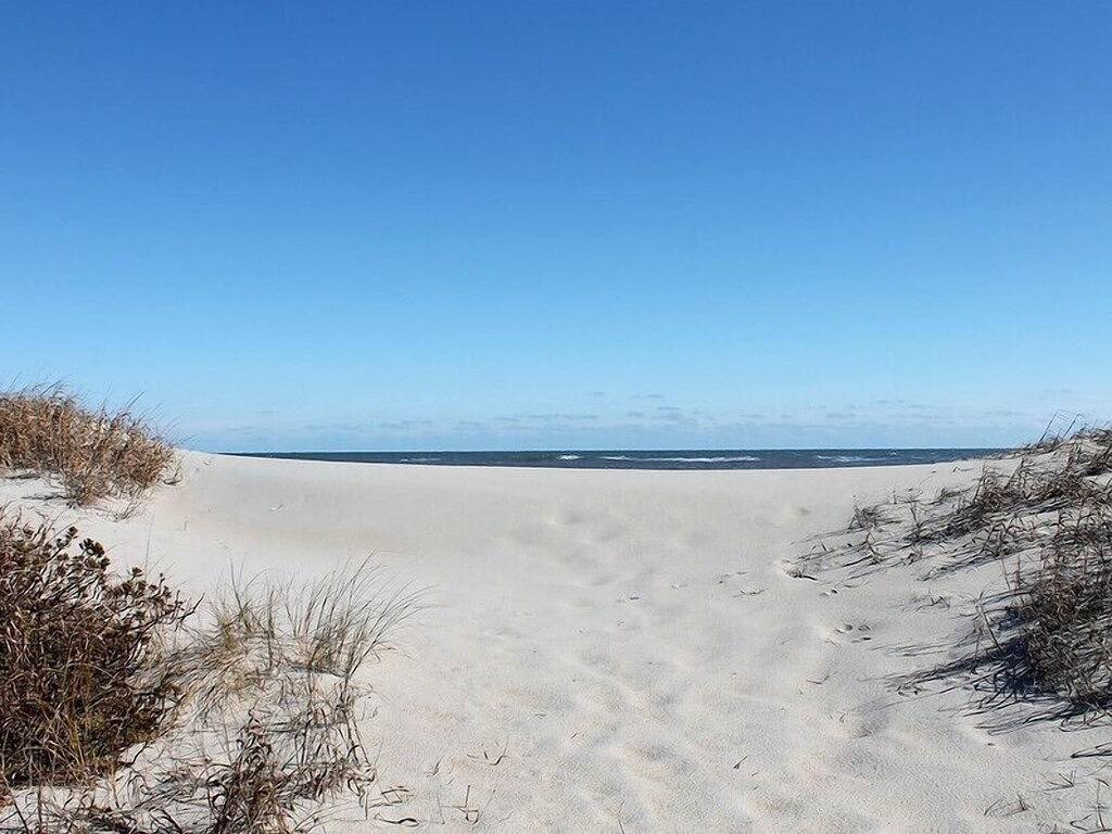 Oceanside 3 Schlafzimmer, 2 Badezimmer Cottage mit exzellenter Aussicht auf das Meer und den Klang in Rodanthe, Pamlico Sound