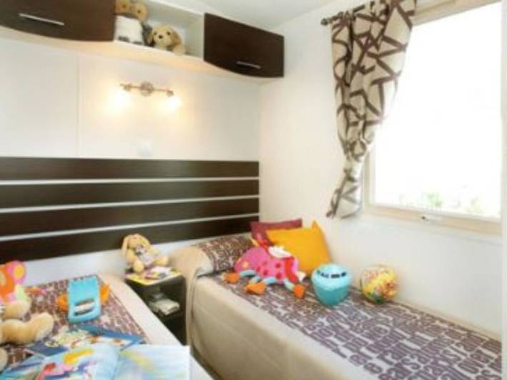 Camping pour 4 personnes, avec piscine et terrasse dans le Tarn - 2