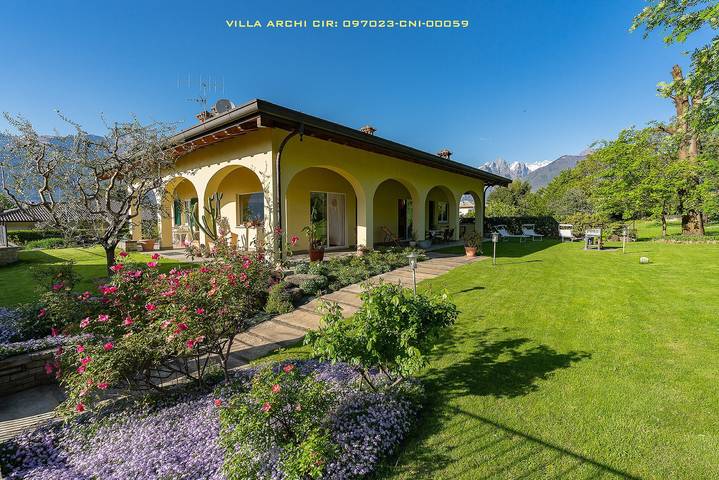 Villa per 8 persone, con Balcone e Giardino nonché Vista lago sul Lago di Como