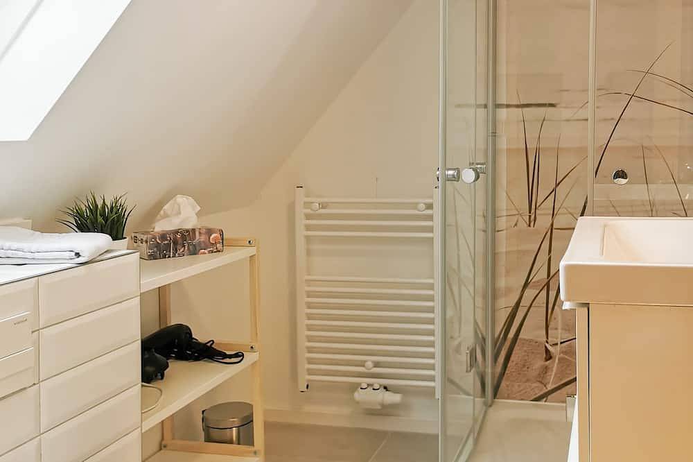 Ferienhaus Oll Smee 9 - Huus Twee mit Strandkorb, eingezäunten Garten und Kamin! in Werdum, Nordseeküste