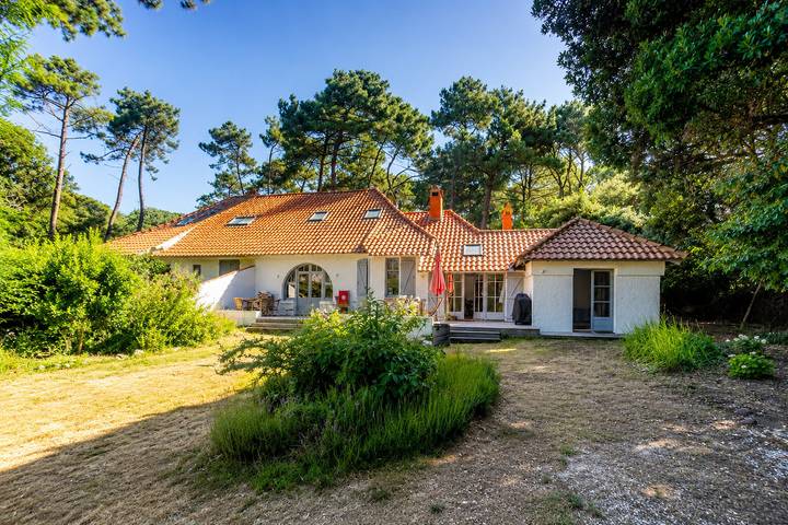 Plage à 200 m, maison 8 pers, jardin & BBQ in Noirmoutier-en-l'Île, Noirmoutier