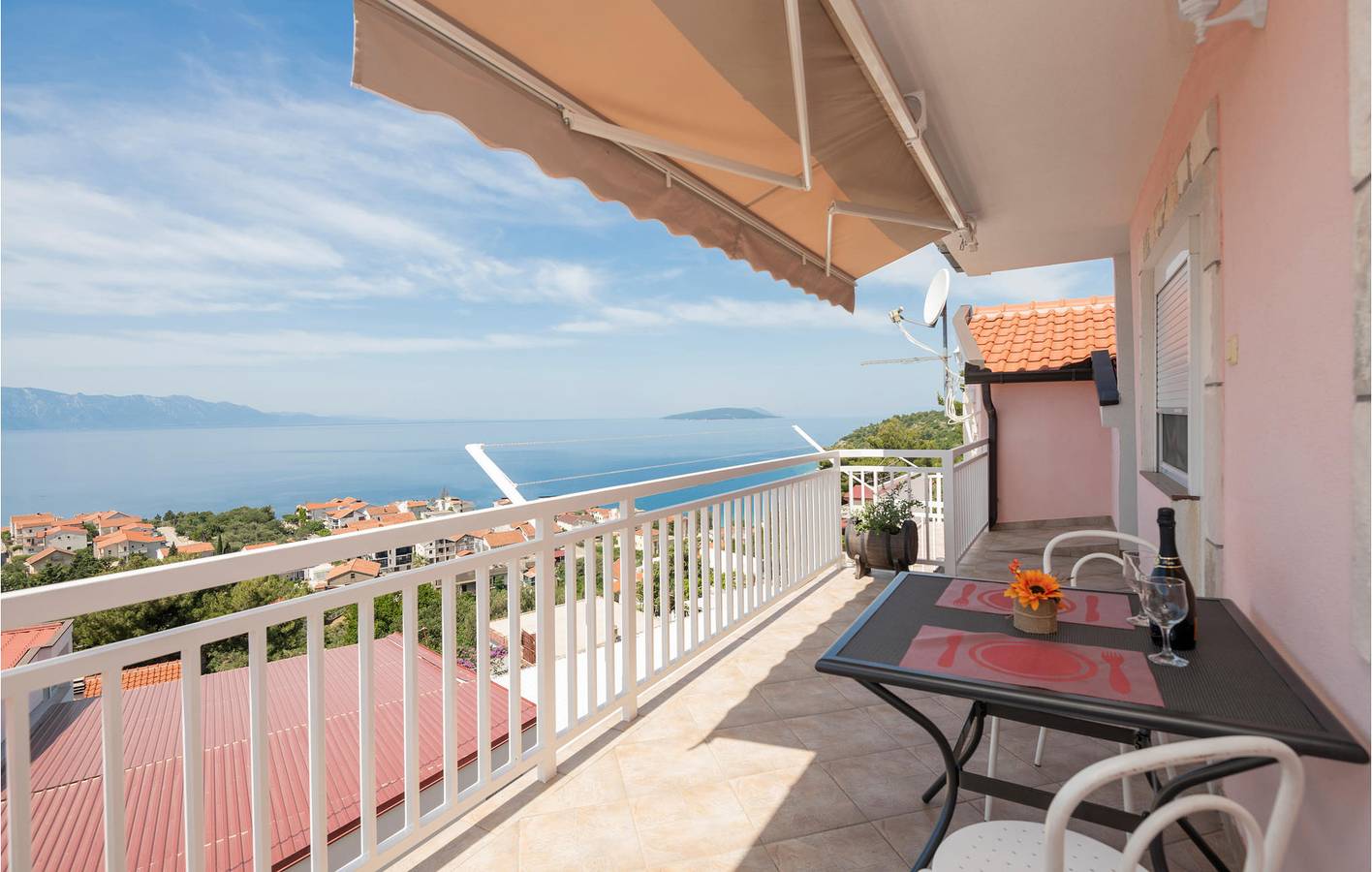 Ganze Ferienwohnung, Ferienwohnung für 3 Personen mit Pool in Podaca, Makarska Riviera