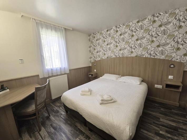 Hôtel pour 4 personnes, avec jardin à Lanvollon - 3