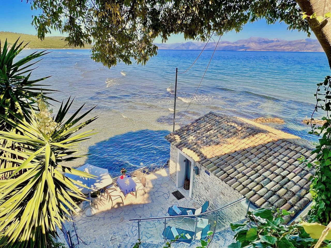 Apraos Beachfront Studio in Korfu