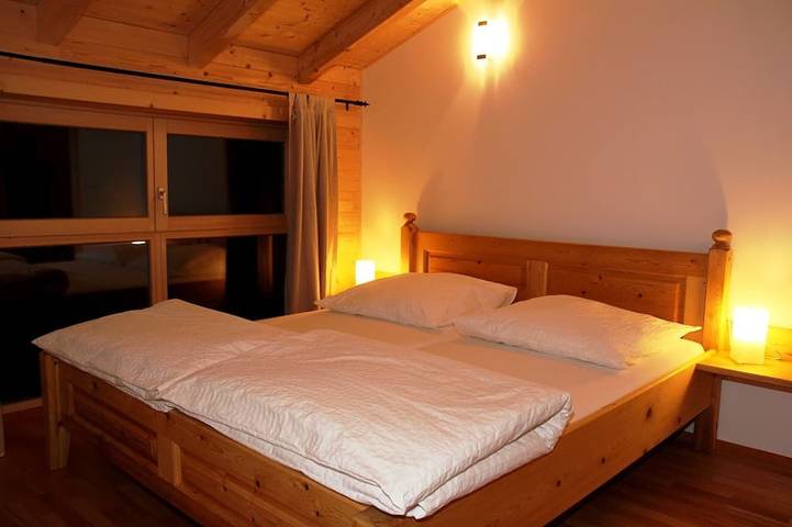 Ferienwohnung für 6 Personen, mit Terrasse und Garten in Traunreut - 4