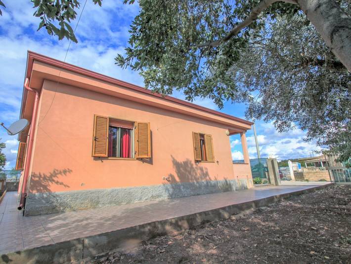 Bauernhof für 6 Personen, mit Terrasse und Garten auf Sizilien