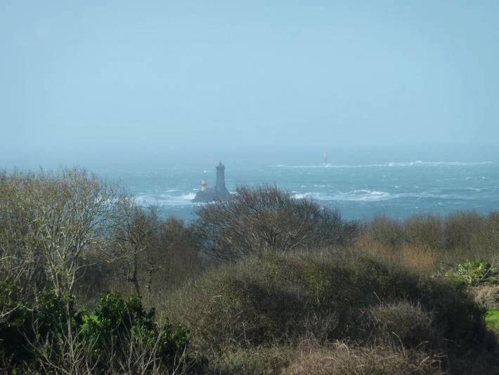 Gîte pour 4 personnes, avec jardin et vue à Cléden-Cap-Sizun - 3