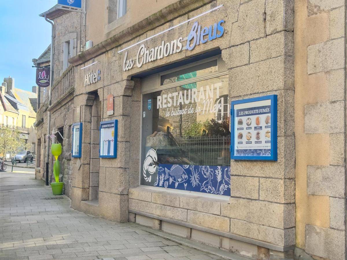 Logis Hôtel Les Chardons Bleus Restaurant Le Bistrot De La Mer in Roscoff, Ceinture Dorée