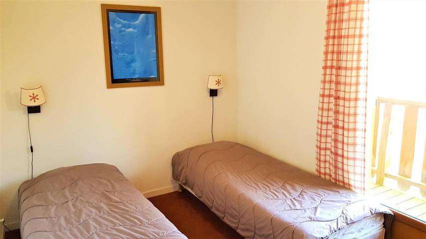 Casa rural para 7 personas, con sauna además de terraza y vistas - 1