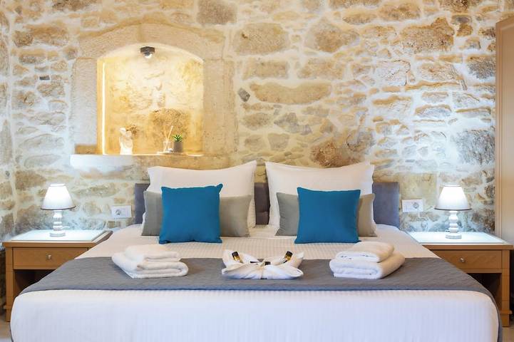 Asmani Traditional House with Jacuzzi, Sauna & small Gum, ideal for relaxing in Iraklio-Heraklion en omgeving