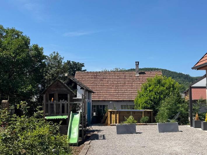 Location de vacances pour 10 personnes, avec piscine et sauna ainsi que jardin et vue, animaux acceptés à Lembach - 2