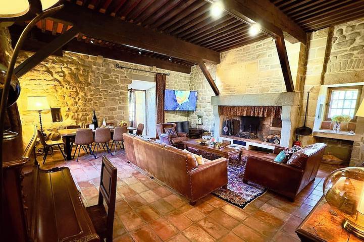 Gîte pour 14 personnes, avec jardin à Castelreng - 2