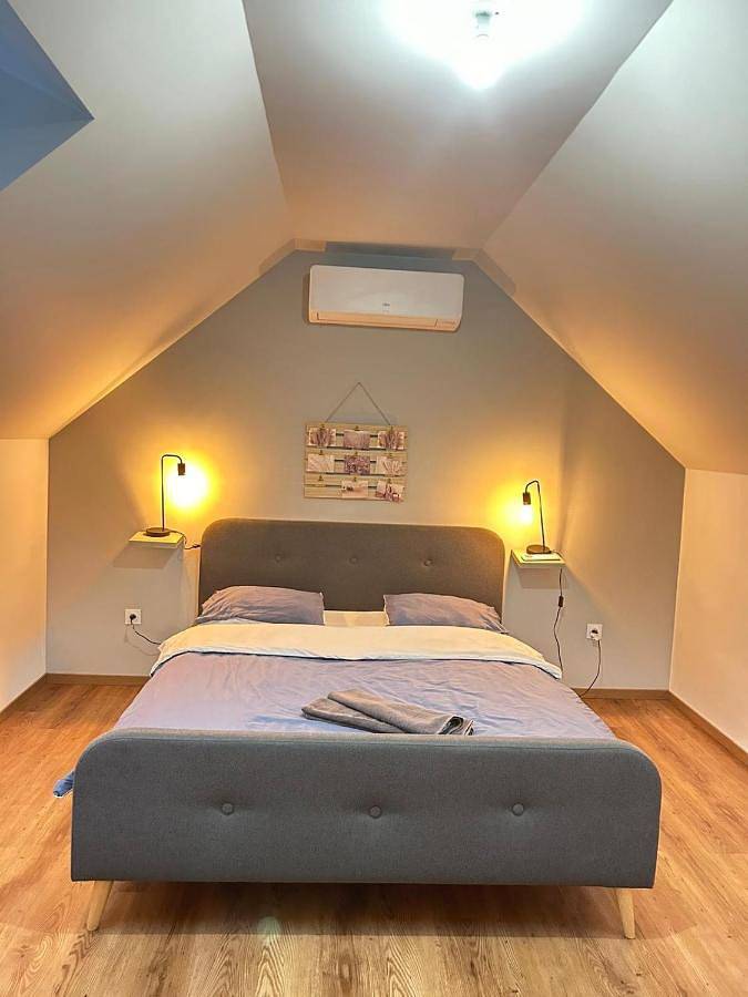 Appartement entier, Bella Vista, parking gratuit, 5 min Auxerre in Monéteau, Région d'Auxerre