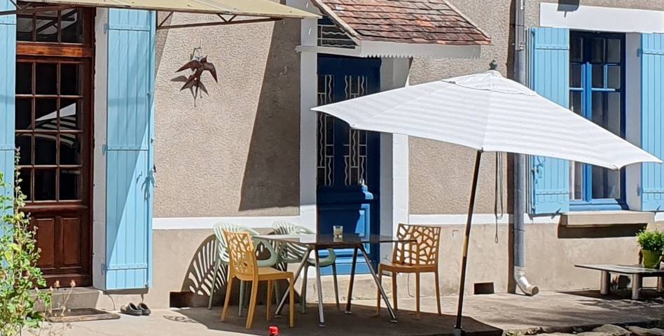 Gîte pour 4 personnes, avec piscine, animaux acceptés à Le Buisson-de-Cadouin - 2