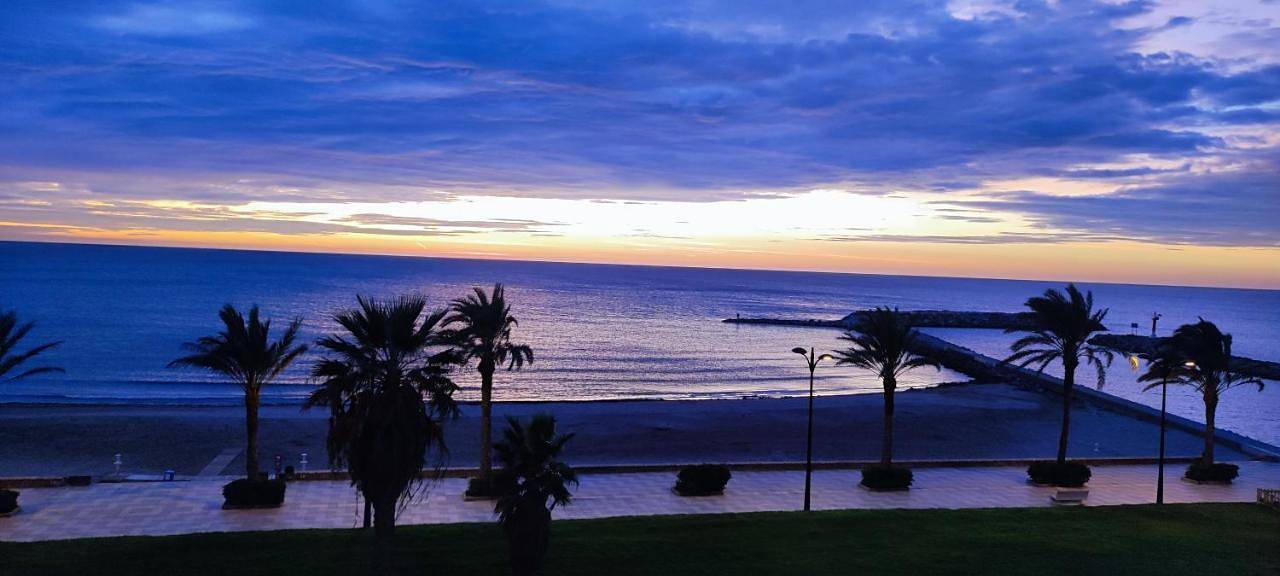 Apartamento entero, Apartment with views of the Mediterranean- Little Venice in Port Saplaya, Costa de Valencia