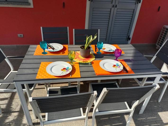 Gîte pour 6 personnes, avec terrasse et vue, animaux acceptés à Dubino - 4