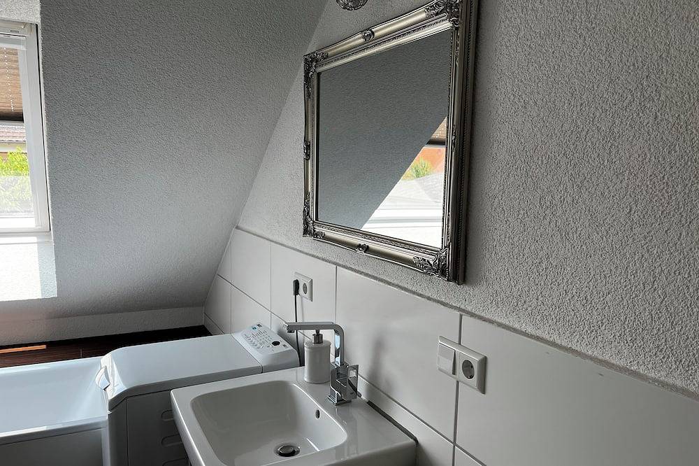 Ganze Wohnung, Apartment on the outskirts in Deiningen, Bayerisch Schwaben