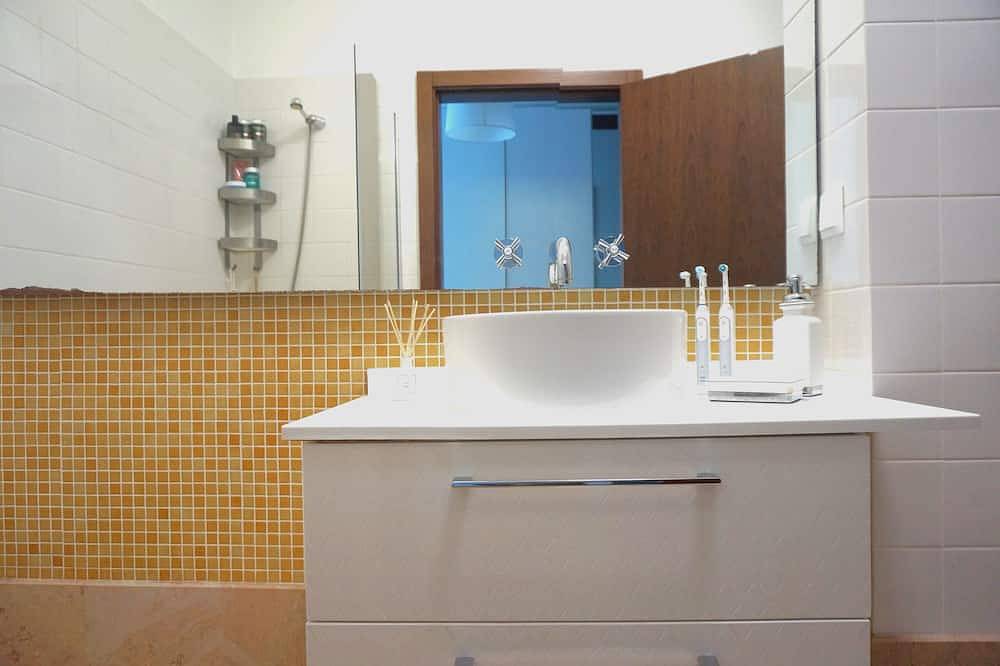 All-Inclusive Garden Retreat w/ Premium Amenities - Ready for Move-In, foto 11