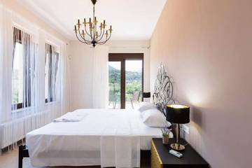 Villa for 10 People in Almyrida, Vamos, Photo 1