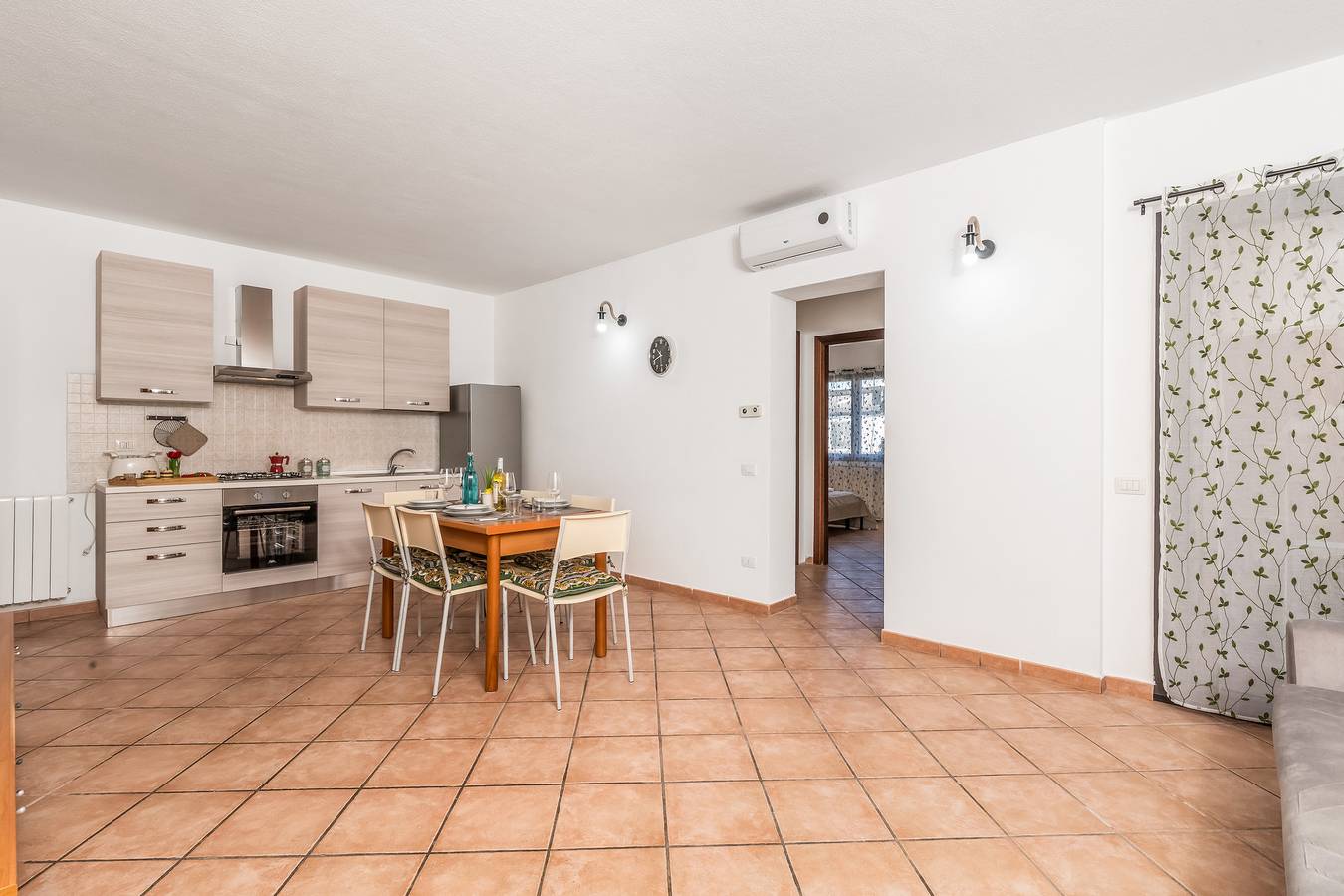 Appartamento intero, Accogliente appartamento vicino all'aeroporto e alla spiaggia di Olbia - Wi-Fi, aria condizionata e cucina in Olbia, Costa Smeralda