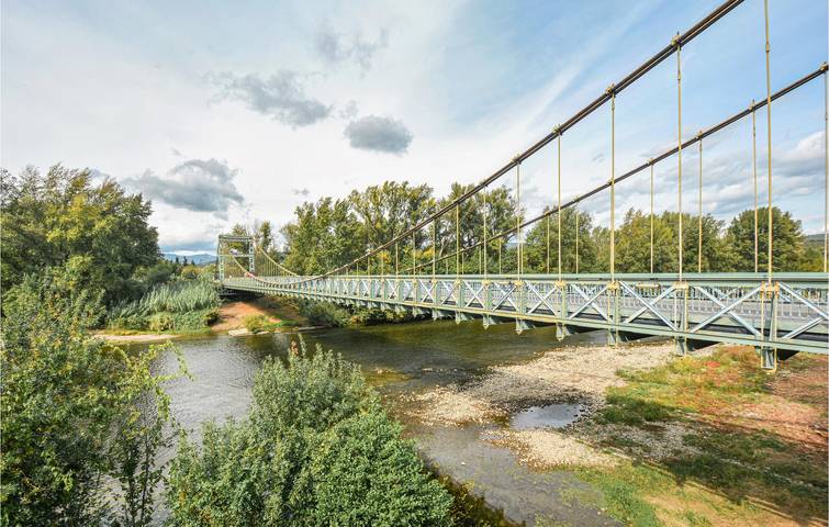 Appartement à Cessenon - Près des restaurants et de la rivière in Cessenon-sur-Orb, Côte méditerranéenne (France)