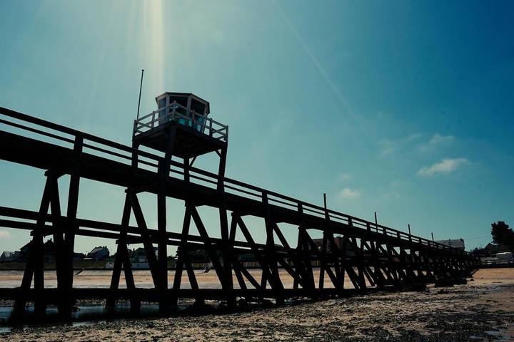 Location de vacances pour 4 personnes, avec terrasse dans Office De Tourisme De Luc Sur Mer - 2
